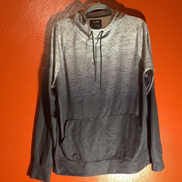Gray American eagle Hoodie, Size Large - Picture 4 of 5